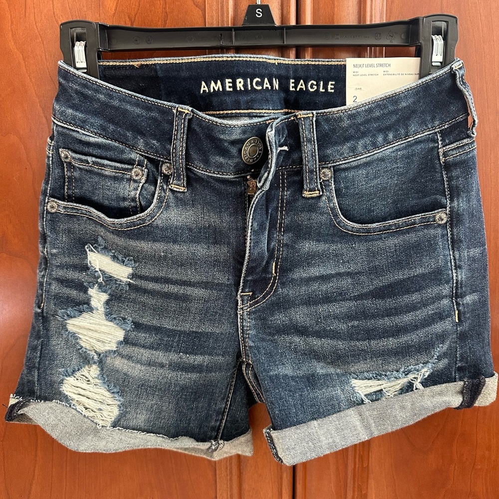 American Eagle Outfitters Low Rise Women's Ripped Jean Shorts - Dark Blue